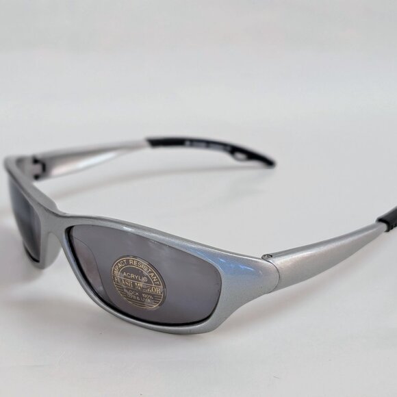 NWT Vintage 90's PC Rectangle Sporty Sunglasses (S. Silver) - Picture 3 of 5